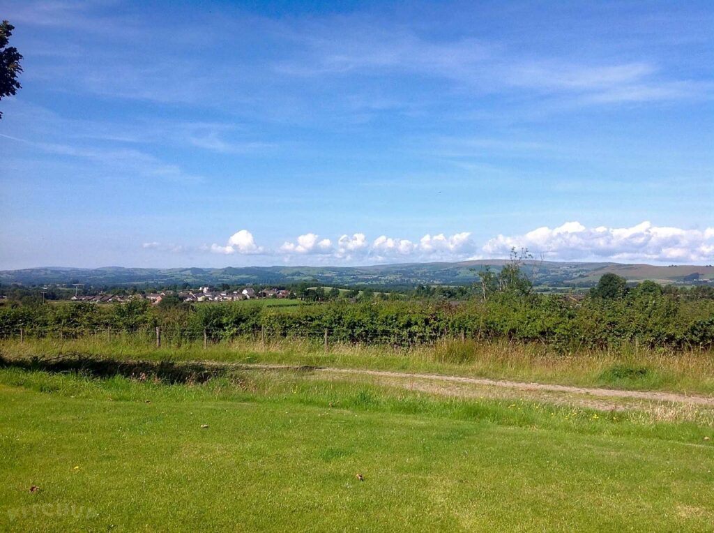 Llandrindod Hall Caravan and Camp Site