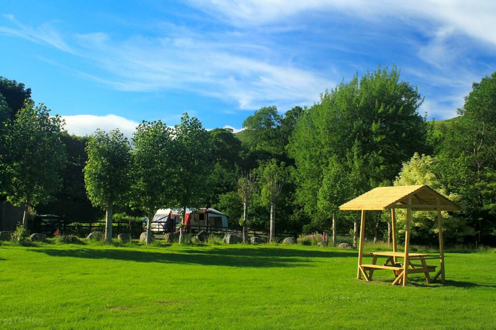 Tyn Cornel Camping