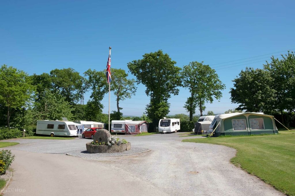 Twelve Oaks Farm Caravan Park