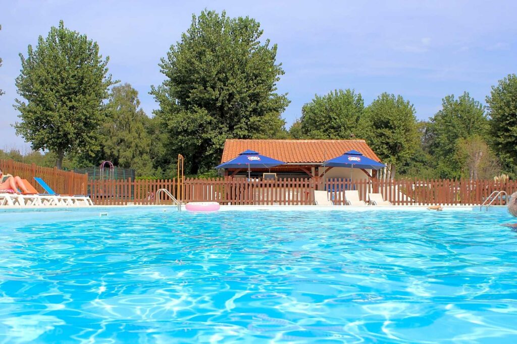 Camping L’Étang Bleu