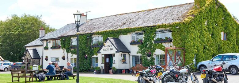 Ralegh’s Cross Inn