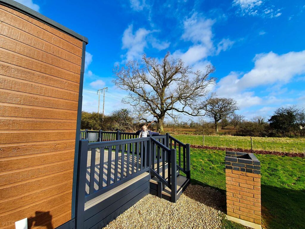 Moreton-in-Marsh Experience Freedom Glamping