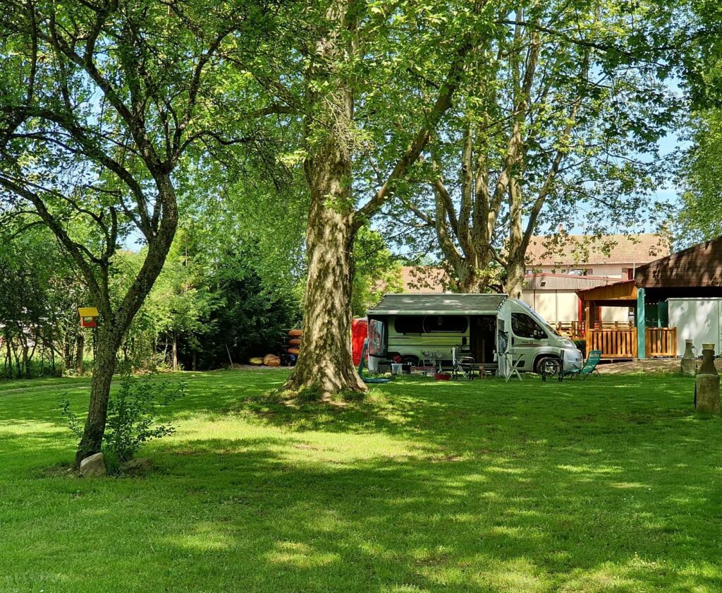 Camping des 2 Rives