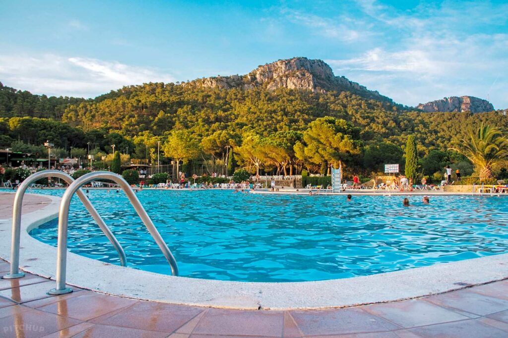 Campotel at Camping Castell Montgri