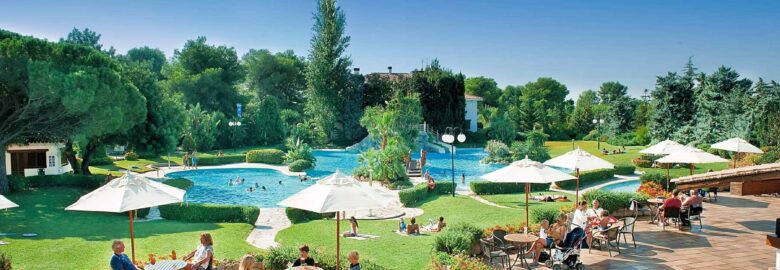 Campotel at Camping Playa Montroig