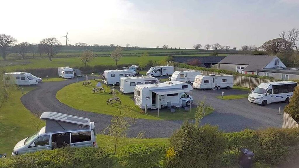 The Wellington Inn and Caravan Park