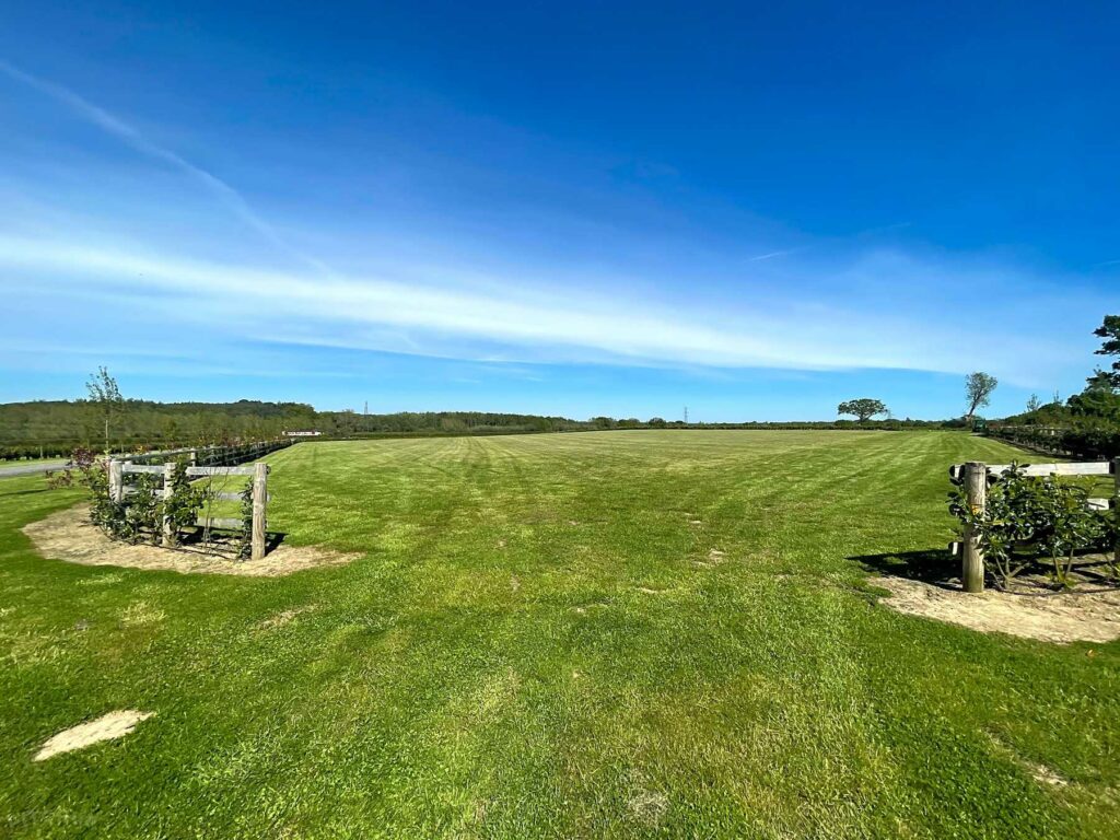 Simmons Farm Estate