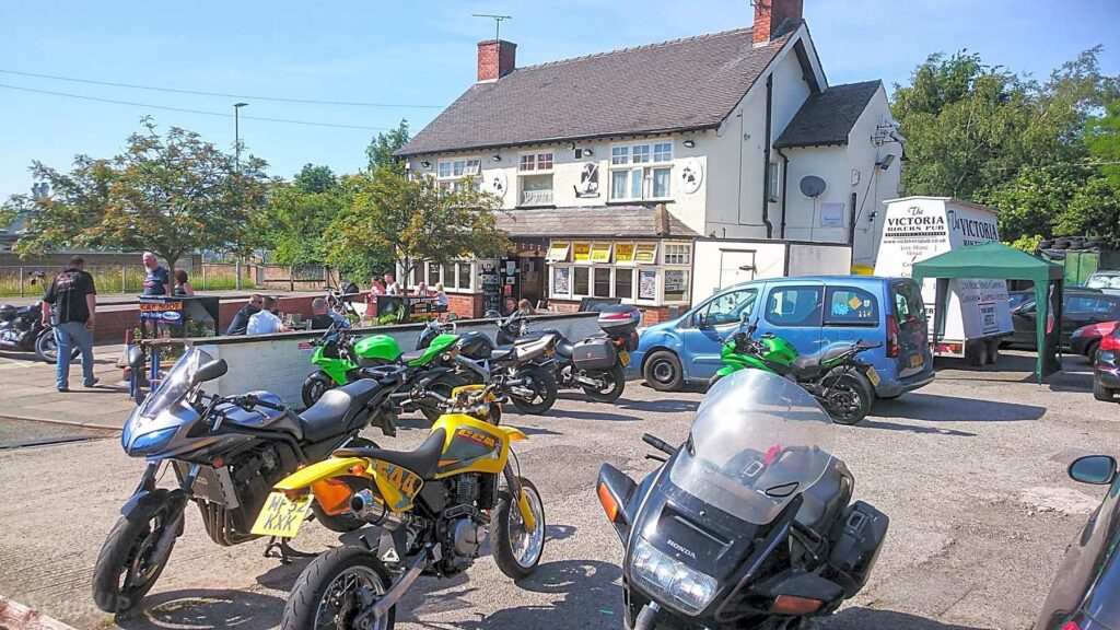 The Victoria – Bikers Pub