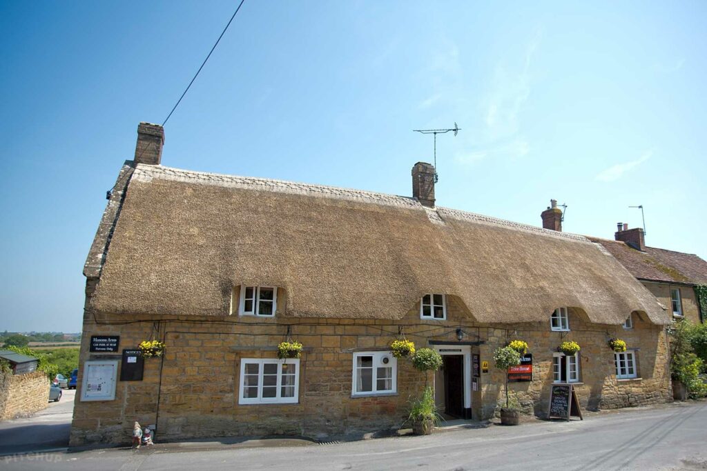 The Masons Arms