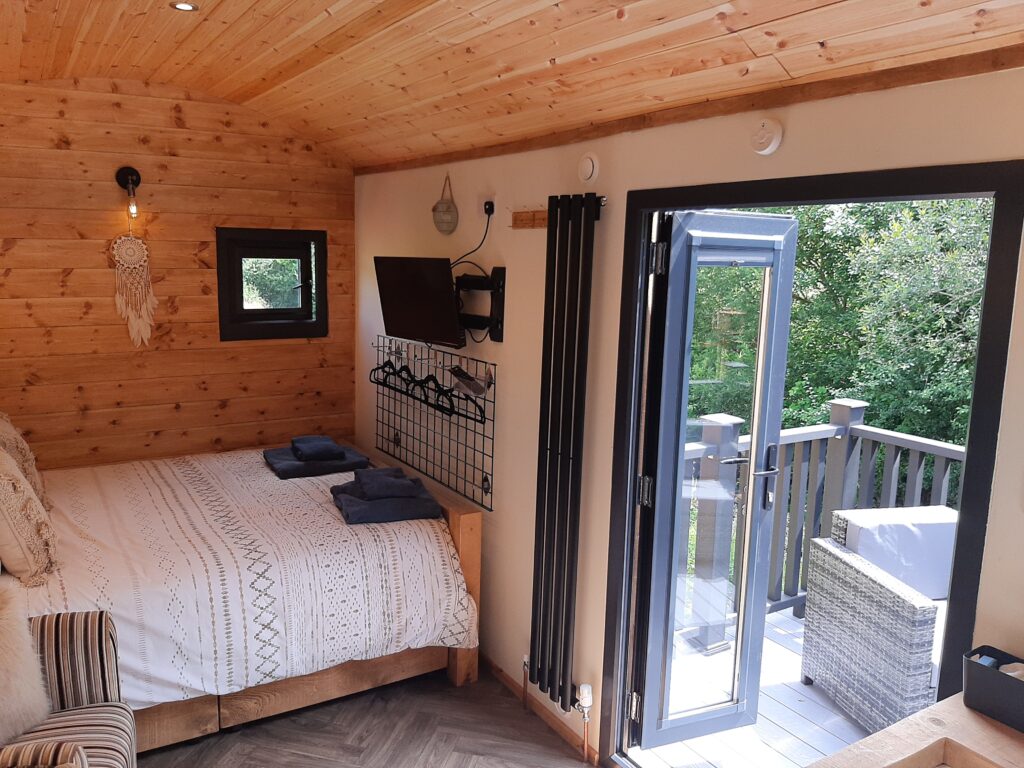 Luxury shepherds hut on Beautiful Isle of Anglesey in North Wales