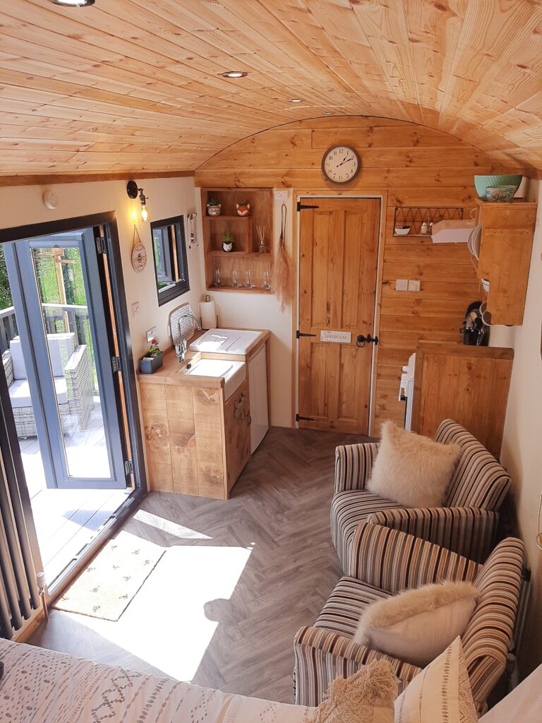 Luxury shepherds hut on Beautiful Isle of Anglesey in North Wales
