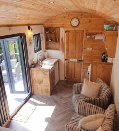 Luxury shepherds hut on Beautiful Isle of Anglesey in North Wales