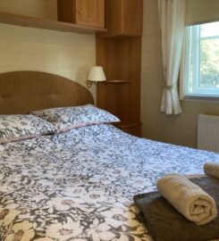 Trevellan Magic Space: Beautiful Mongolian Yurts & Rose Chalet Glamping Eco-Retreat