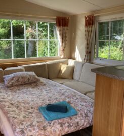Trevellan Magic Space: Beautiful Mongolian Yurts & Rose Chalet Glamping Eco-Retreat